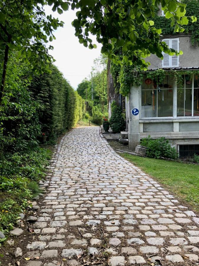 Bed & Breakfast Le Clos Du Tulipier La Chapelle-du-Bard