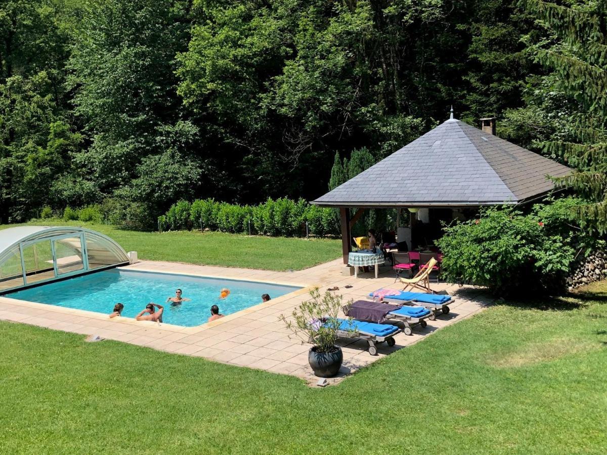 Le Clos Du Tulipier Bed & Breakfast *